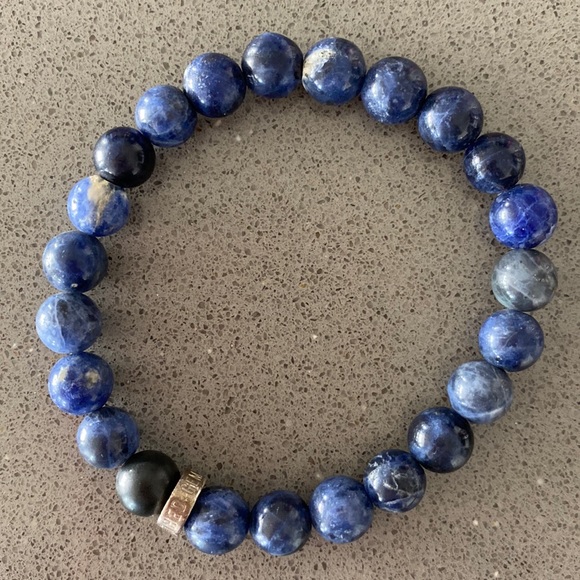 UNEARTHED GEMSTONES / Sodalite Gemstone Bracelet - Picture 3 of 8